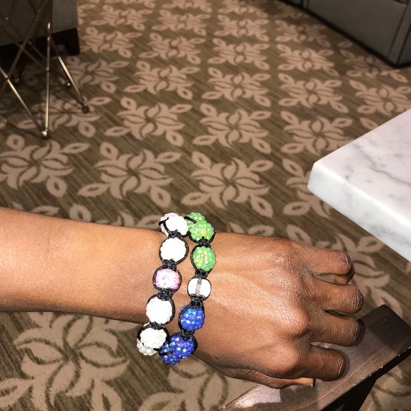 Bracelets - Picture 5 of 8